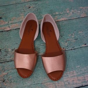 American Eagle Sandals